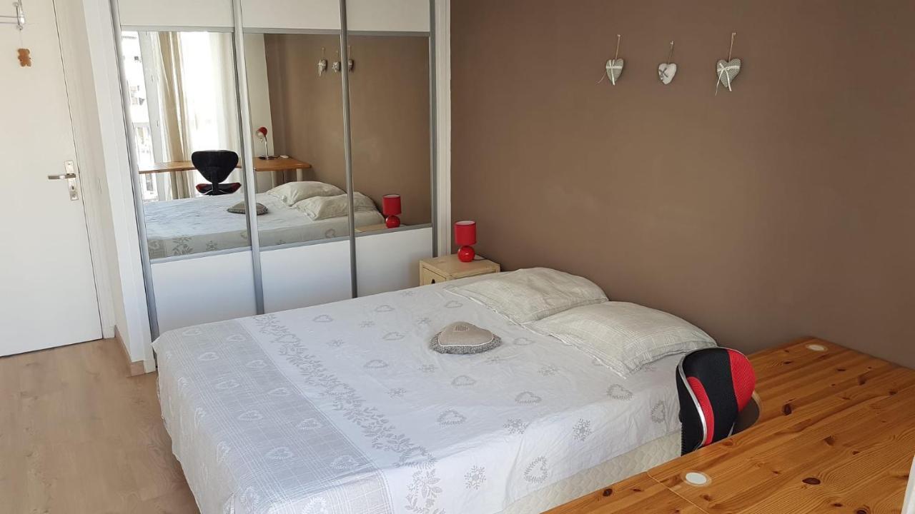 Tres Beau 3 Pieces Spacieux Lumineux Et Climatise Nisa Exterior foto