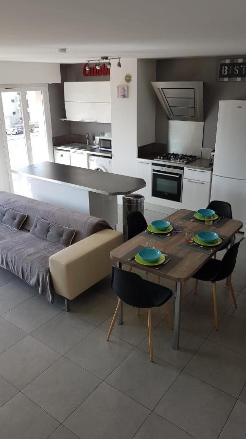 Tres Beau 3 Pieces Spacieux Lumineux Et Climatise Nisa Exterior foto